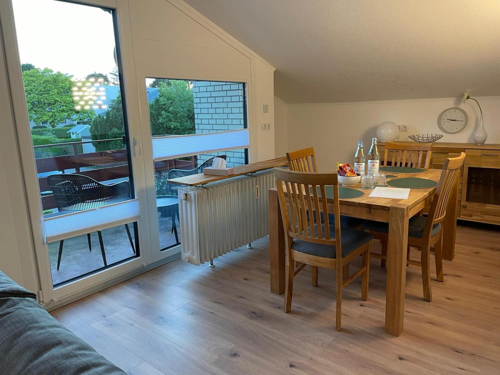 --Renoviert-- Ruhige 1-Zimmer Einliegerwohnung Mit Kueche Und Bad In Grossburgwedel Экстерьер фото