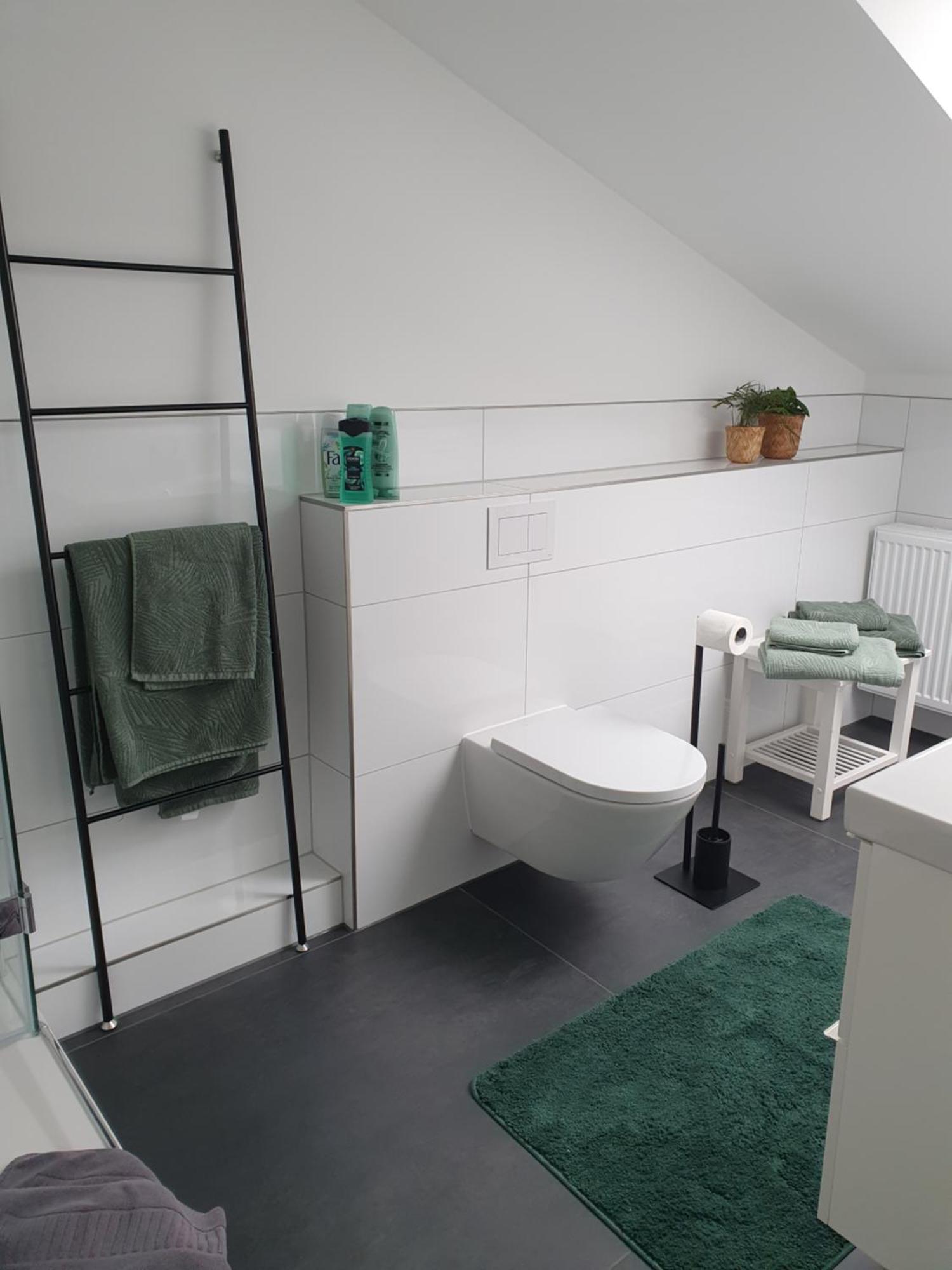 --Renoviert-- Ruhige 1-Zimmer Einliegerwohnung Mit Kueche Und Bad In Grossburgwedel Экстерьер фото