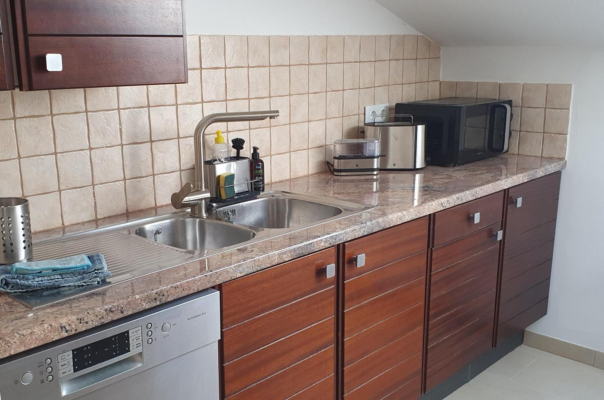 --Renoviert-- Ruhige 1-Zimmer Einliegerwohnung Mit Kueche Und Bad In Grossburgwedel Экстерьер фото